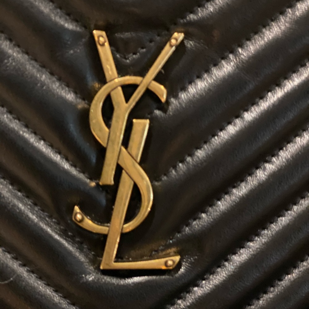 Yves Saint Laurent Black Quilted Leather Camera Bag with Gold YSL Hardware - Picture 6 of 10